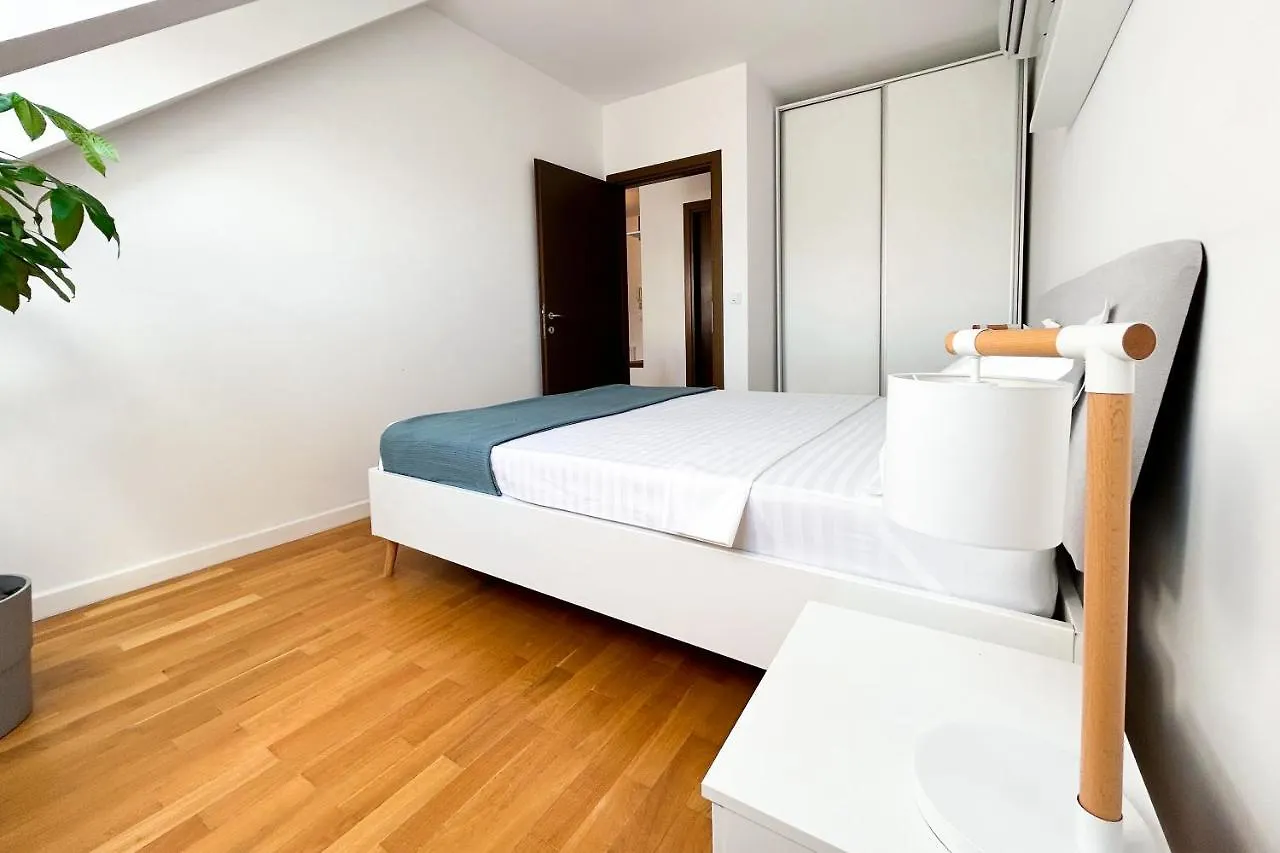 Downtown D21 Apartment Bucharest