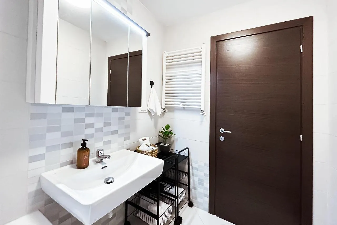 Downtown D21 Apartment Bucharest
